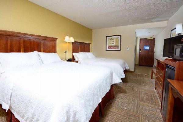 Hampton Inn By Hilton Raleigh-Capital Blvd. North image 21